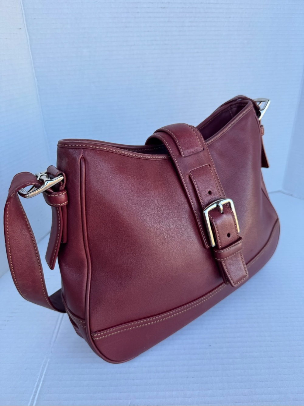 Vintage Coach Burgundy Leather Bag USA Made Brass Buckle No. G3Q-7583